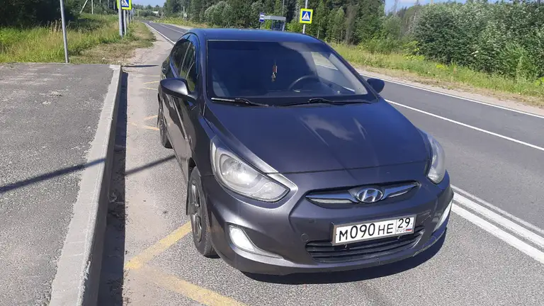 Hyundai Solaris, 2011, 204000 км, Коноша - 480000 ₽
