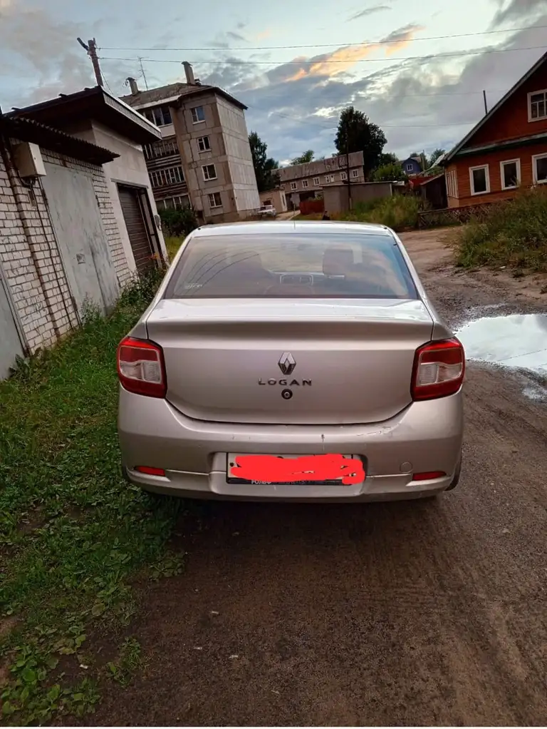 Renault Logan, 2017, 161000 км, Вельск - 590000 ₽